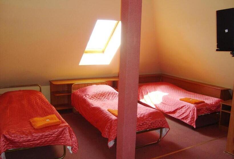 Номер Стандарт Трехместный, Motel Zacisze