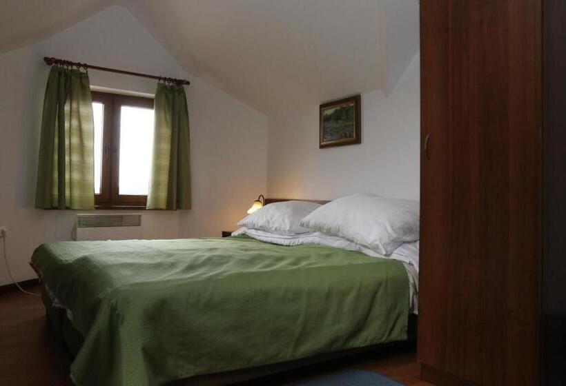 Классический Номер, Rezydencja Nad Wigrami Standard & Comfort Rooms