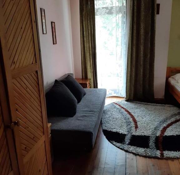 Номер Deluxe, Usługi Hotelarskie Karpacz