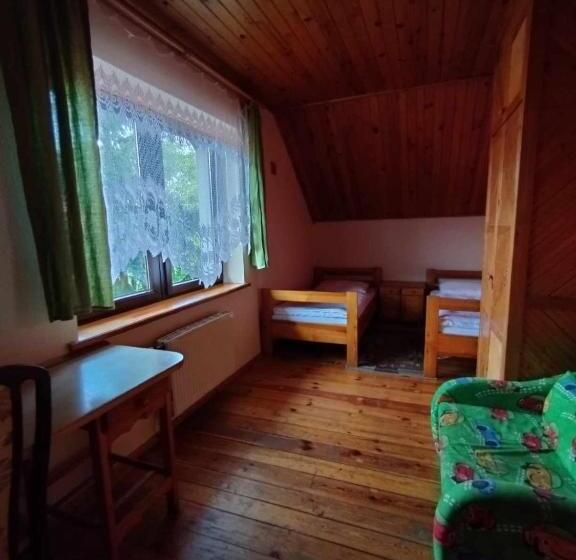 Номер Стандарт, Usługi Hotelarskie Karpacz