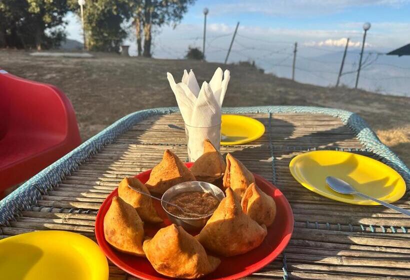 经典四人房间, Instaview Kanatal
