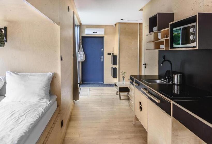 Апартаменты 1 Спальня с Террасой, Apartamenty Szuflandia Z Sauną, Jacuzzi, Przy Stoku Narciarskim