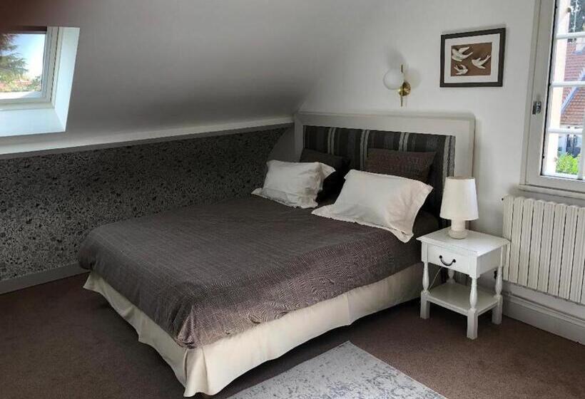 Семейный Номер, Le Clos Fleuri   Chambres D Hôtes
