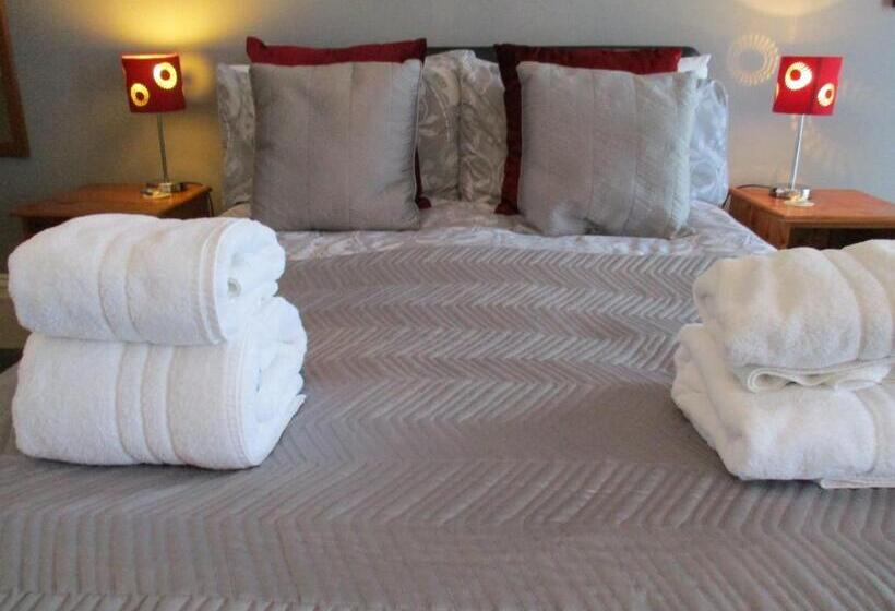 Номер Superior, Cranborne Guest Accommodation Exclusively For Adults