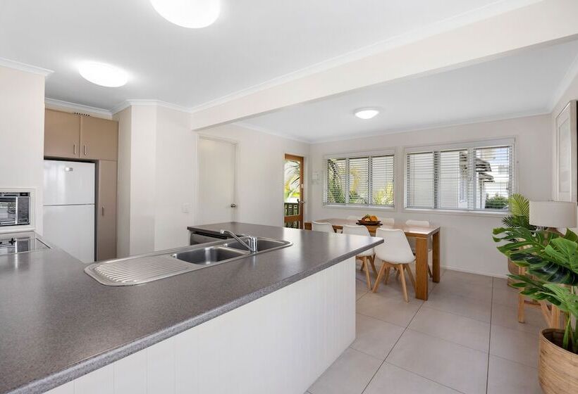 침실 3개 아파트, Noosa Outrigger Beach Resort