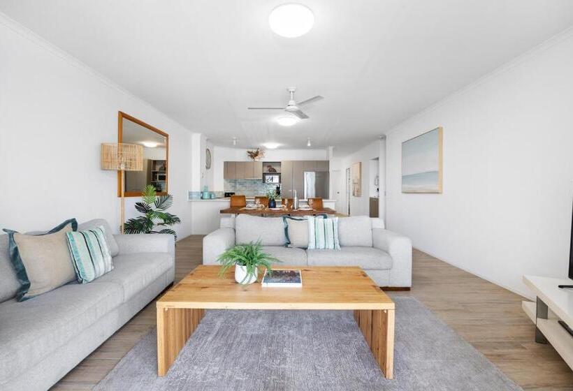 침실 2개 디럭스 아파트, Noosa Outrigger Beach Resort