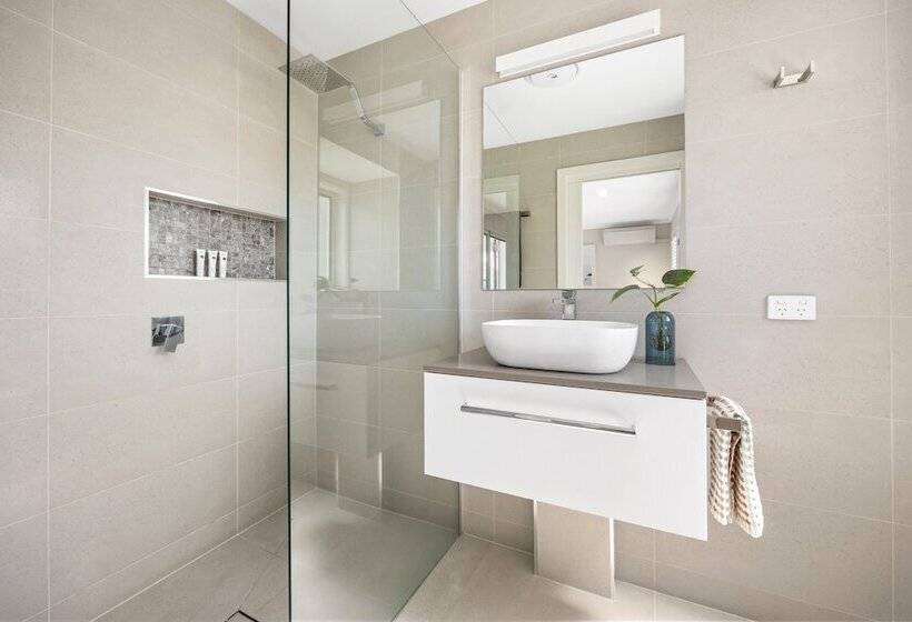 2 베드룸 이그제큐티브 아파트, Noosa Outrigger Beach Resort