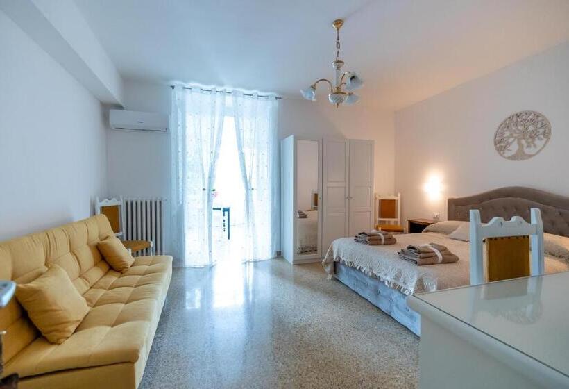 Апартаменты 1 Спальня, B & B L Abbraccio