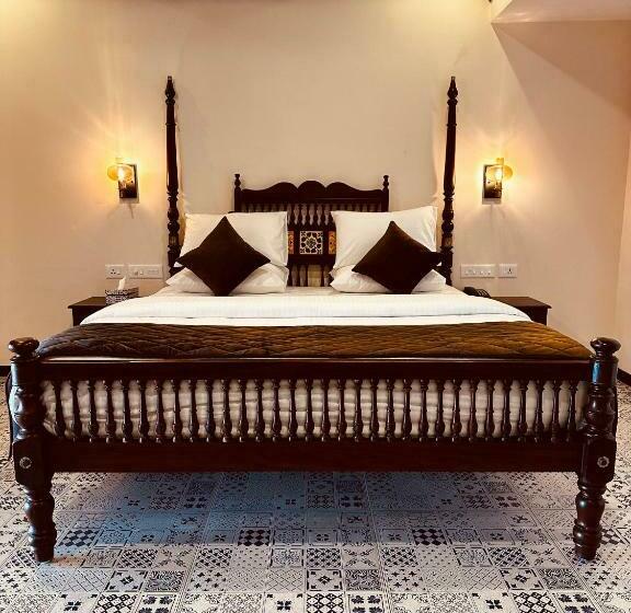 Номер Deluxe Кровать Кинг, Cherai Lake Resort