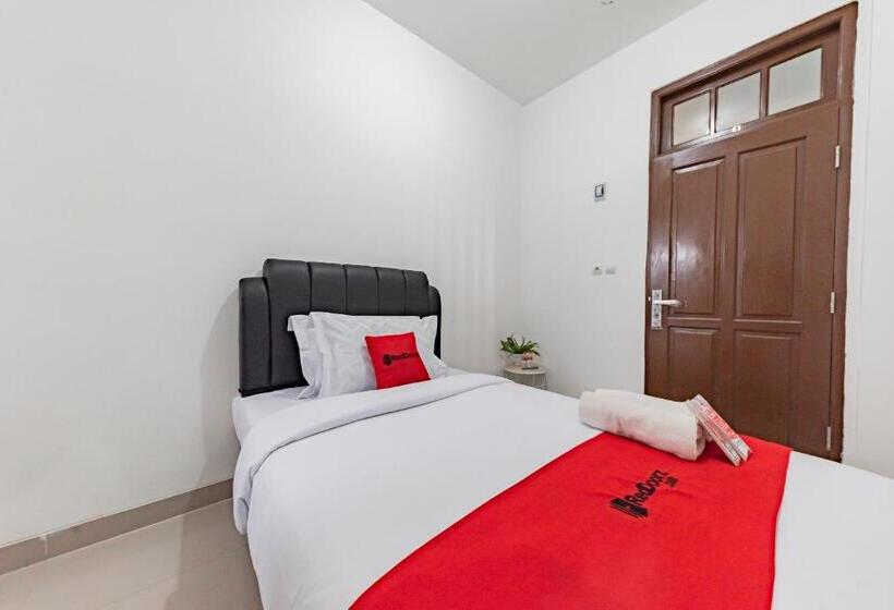 Номер Стандарт Индивидуальный, Reddoorz @ Suryakencana Bogor