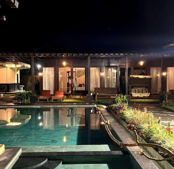 Номер Executive Вид на Бассейн, Shankara Munduk Bali