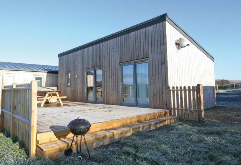 Дом 2 Спальни, Castle Pren Lodges