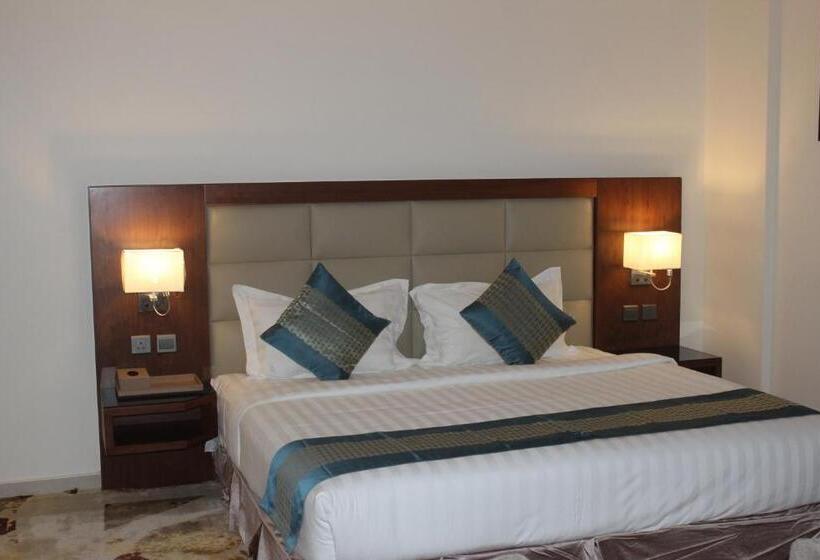 سوئیت 2 خوابه, Delta Hotel Suites