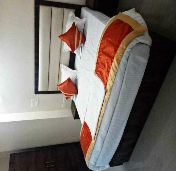Трехместный Номер Классика, Oyo 70116 Vrindavan Resorts