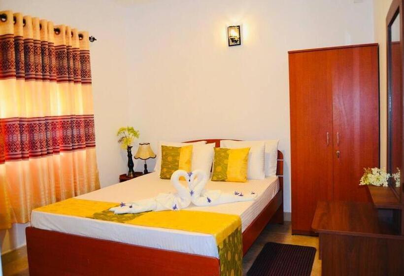 Вилла 4 Спальни, Mount Villa Nuwara Eliya