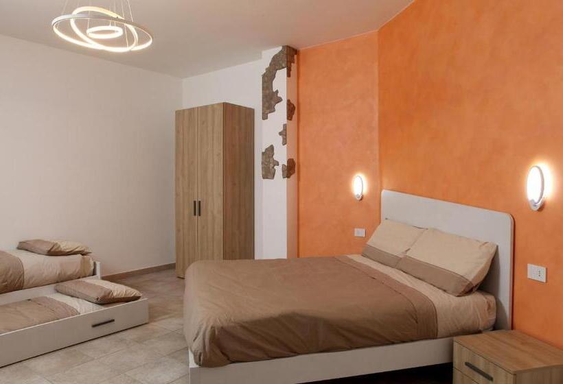 Четырехместный Номер Стандарт, Villa Martina Pia B&b