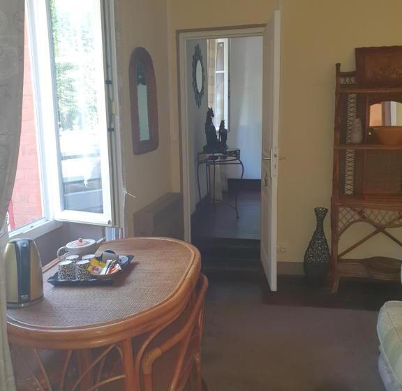 Семейный Номер, Sunset House Chambres De Hotes