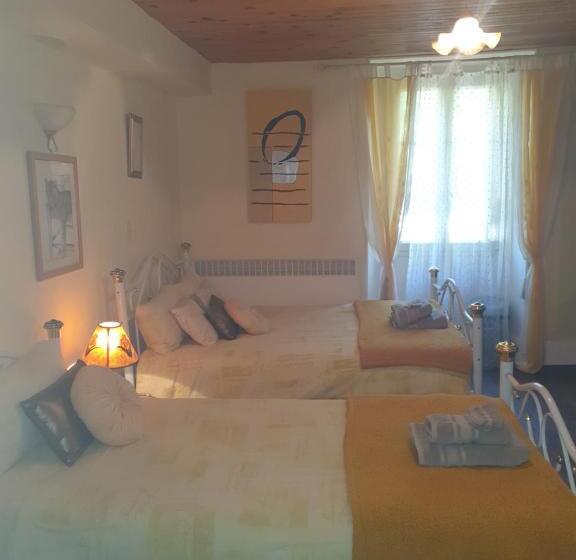 Номер Стандарт Трехместный, Sunset House Chambres De Hotes