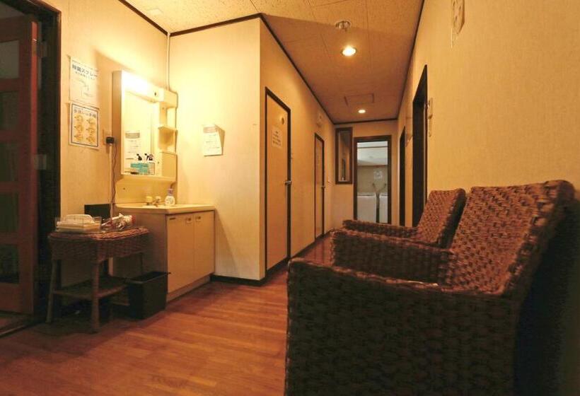 Четырехместный Номер Стандарт, Resort Inn Sakanoshita