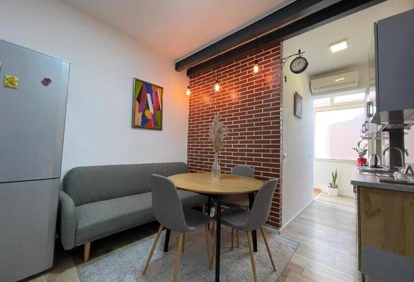 آپارتمان 1 خوابه, Myslym Shyri S Apartments