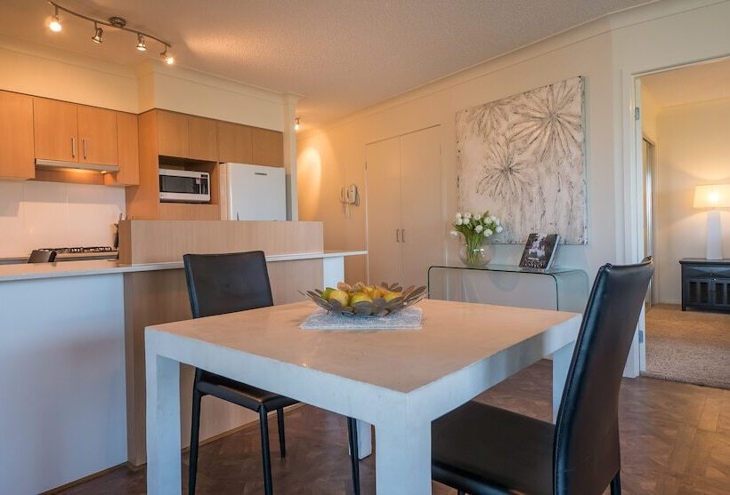 2침실 프리미엄 아파트, Inn On The Park Apartments