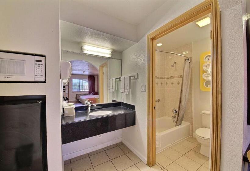 Стандартный Номер Кровать Кинг, Motel 6edinburg, Tx