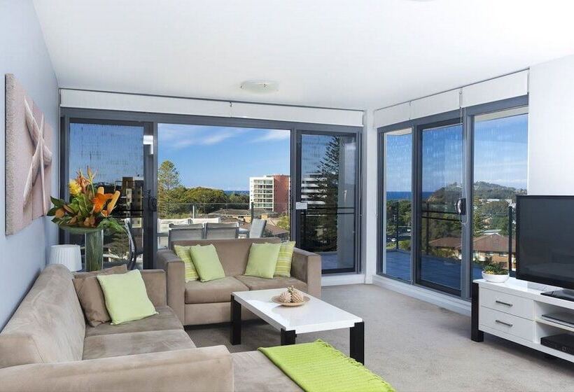 2 Bedroom Apartment with Views, Sevan Apartments Forster