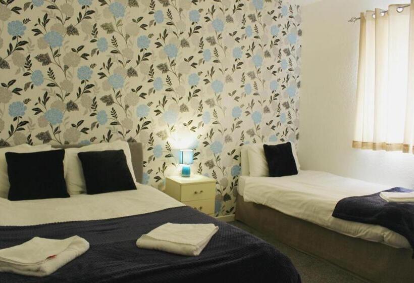 Семейный Номер, Calypso Hotel Blackpool