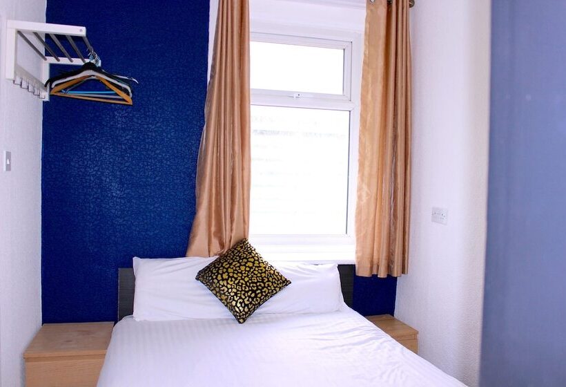 Номер Стандарт, Calypso Hotel Blackpool