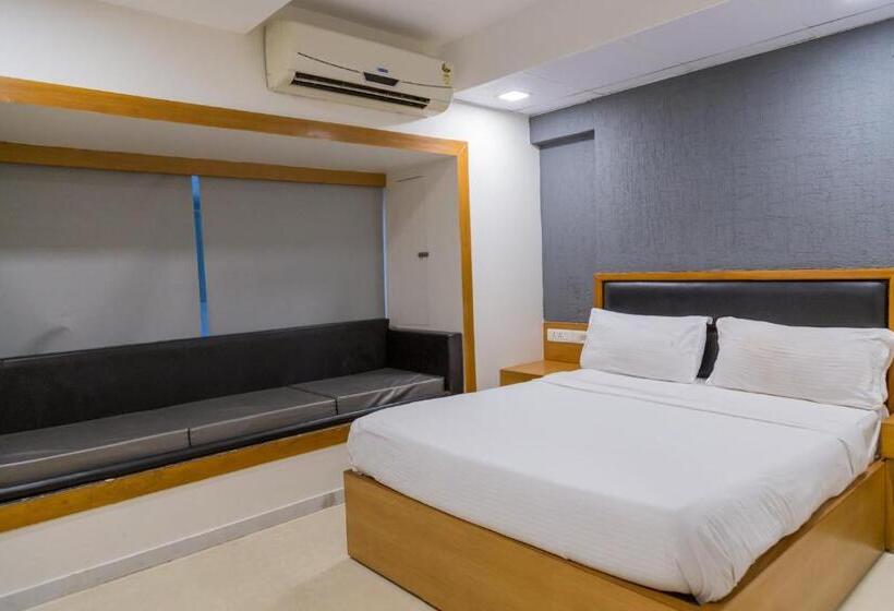 高级大房间, Ginger Ahmedabad Satellite
