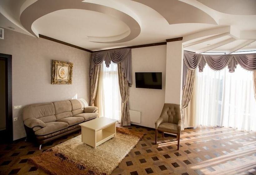 Апартаменты Deluxe 1 Спальня, Shine House
