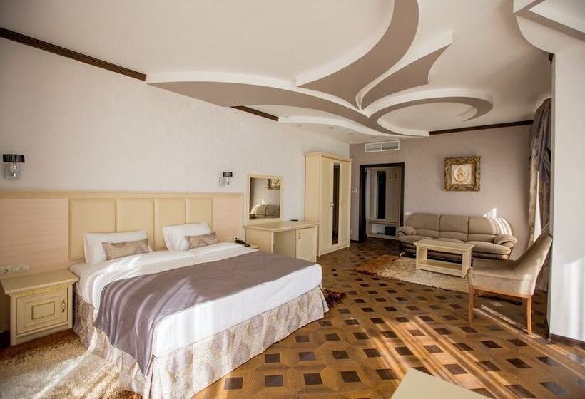 Апартаменты Deluxe 1 Спальня, Shine House