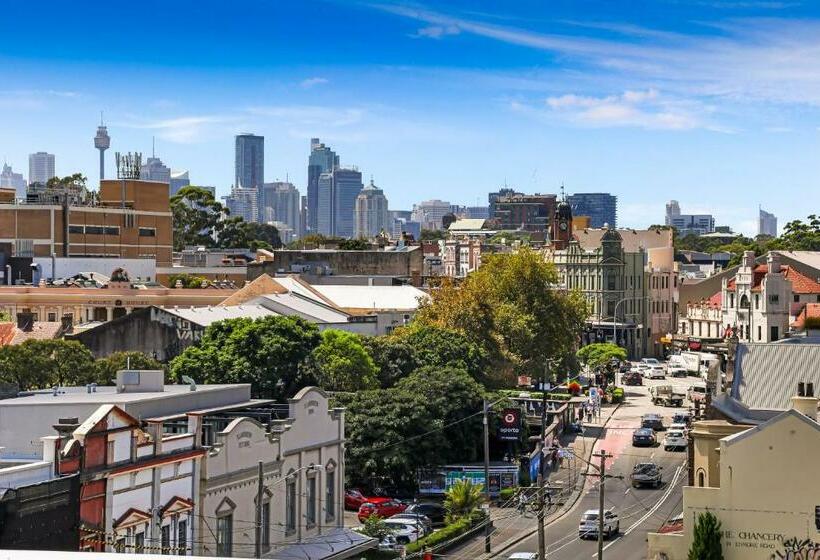 شقة غرفتين, The Urban Newtown
