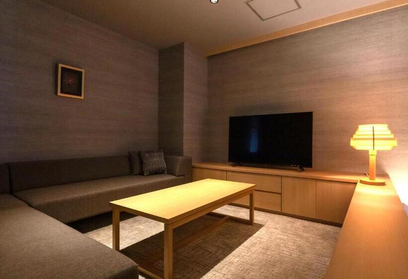 スイート, Nabeyahonkan Ryokan