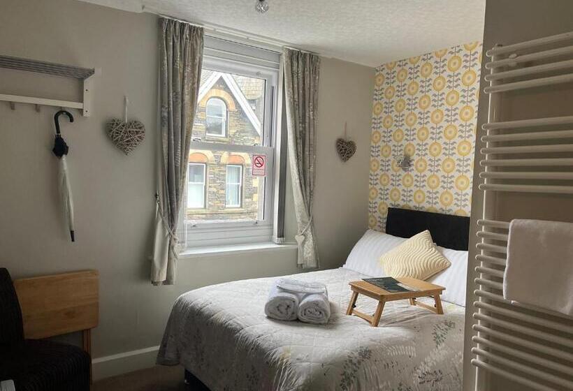 Номер Economy, Cambridge House Room Only Accommodation For Adults