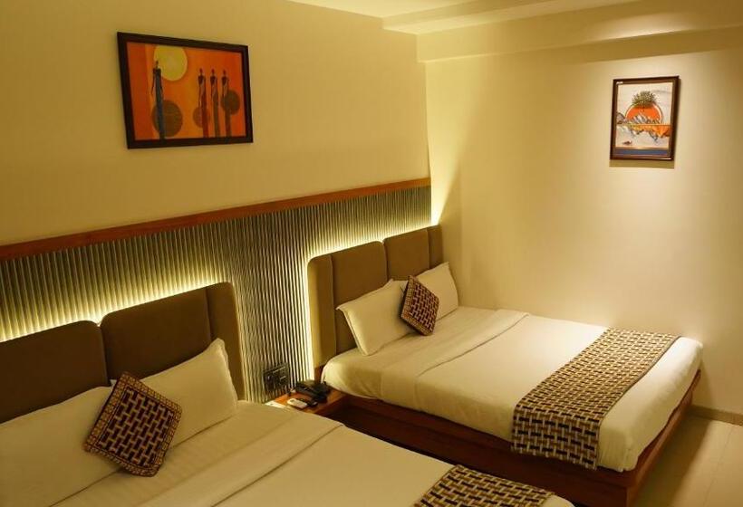 Четырехместный Номер Стандарт, Ganpati Palace Shirdi Newly Renovated