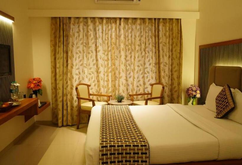 Номер Стандарт Трехместный, Ganpati Palace Shirdi Newly Renovated
