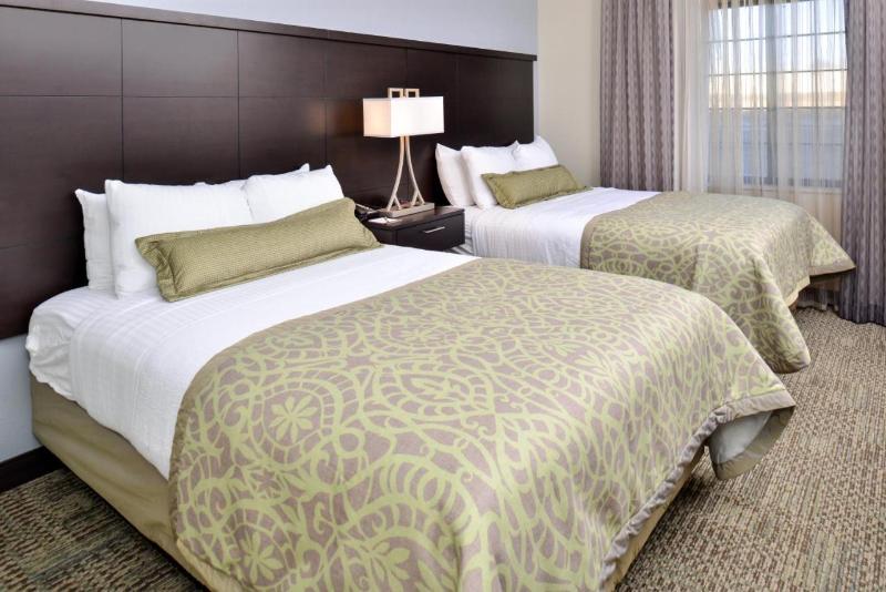 Номер Стандарт, Staybridge Suites Rochester, An Ihg