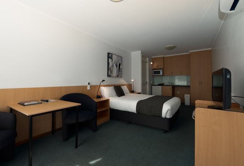 디럭스 룸, Barclay Motor Inn