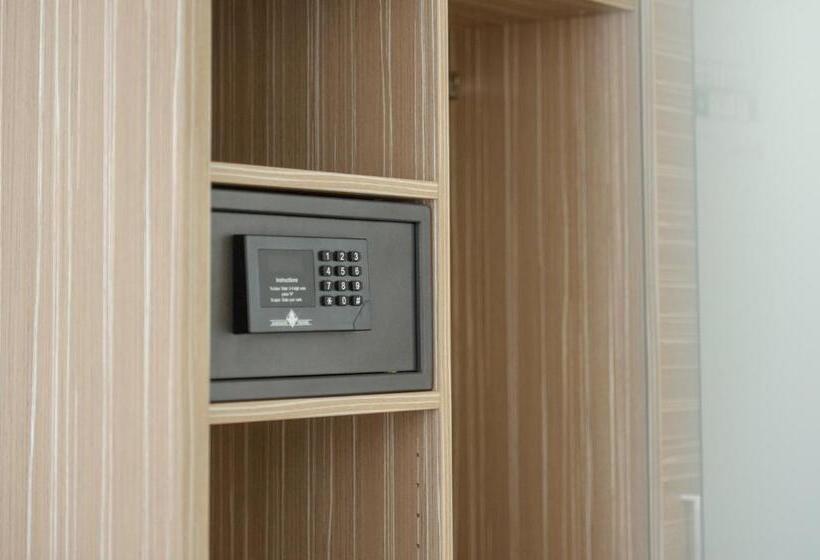 Номер Стандарт, Book Hotel Leipzig