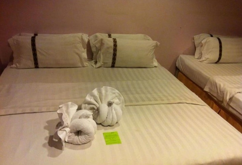 חדר משפחתי, Deleeton