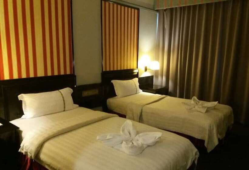 수피리어 룸, Deleeton