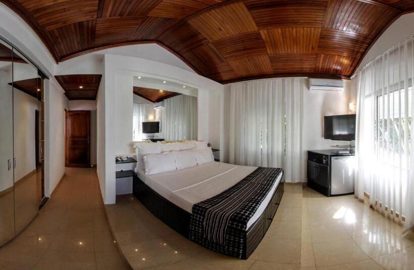 اتاق لوکس, Villa Perle Noire