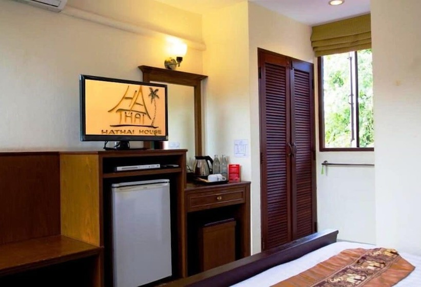 标准间, Hathai House