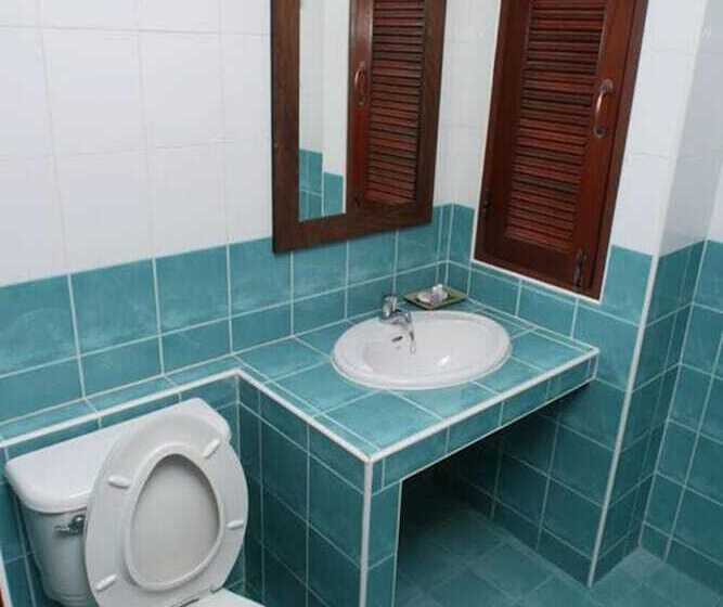 Pokój Standard Widok Basen, Hathai House
