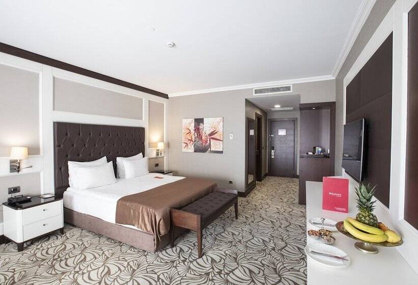سوییت جونیور, Ramada By Wyndham Istanbul Merter