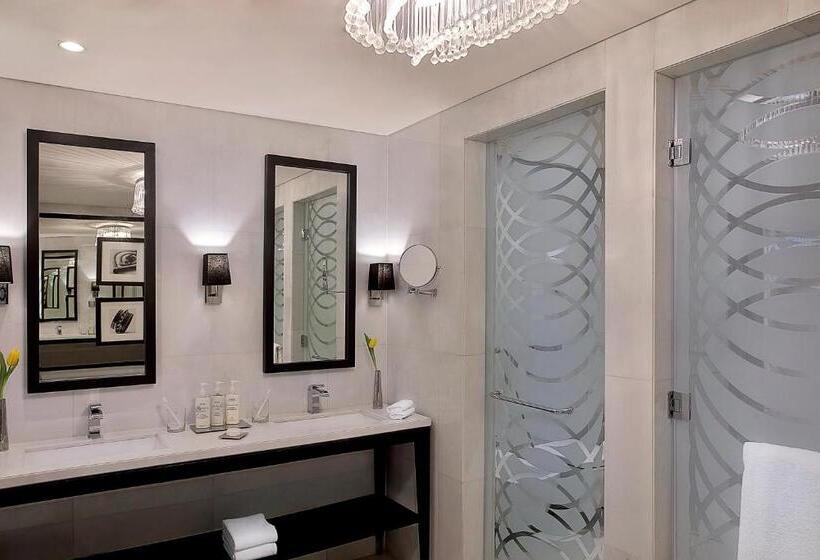 皇家两卧套房, Voco   Riyadh, An Ihg Hotel   فندق فوكو الرياض, احدى فنادق مجموعة إنتركونتيننتال
