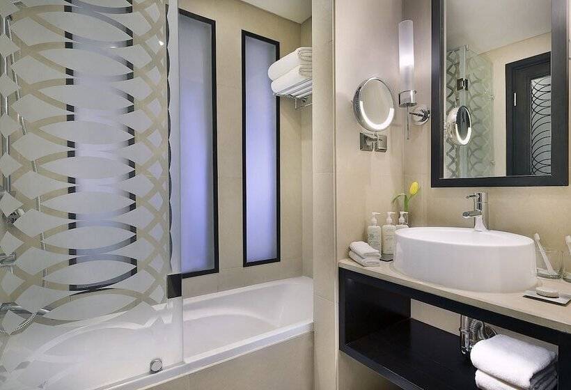 适合残疾人使用的标准间, Voco   Riyadh, An Ihg Hotel   فندق فوكو الرياض, احدى فنادق مجموعة إنتركونتيننتال