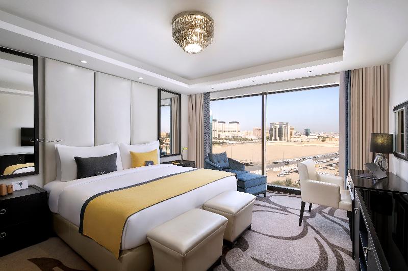 带大床的套房, Voco   Riyadh, An Ihg Hotel   فندق فوكو الرياض, احدى فنادق مجموعة إنتركونتيننتال