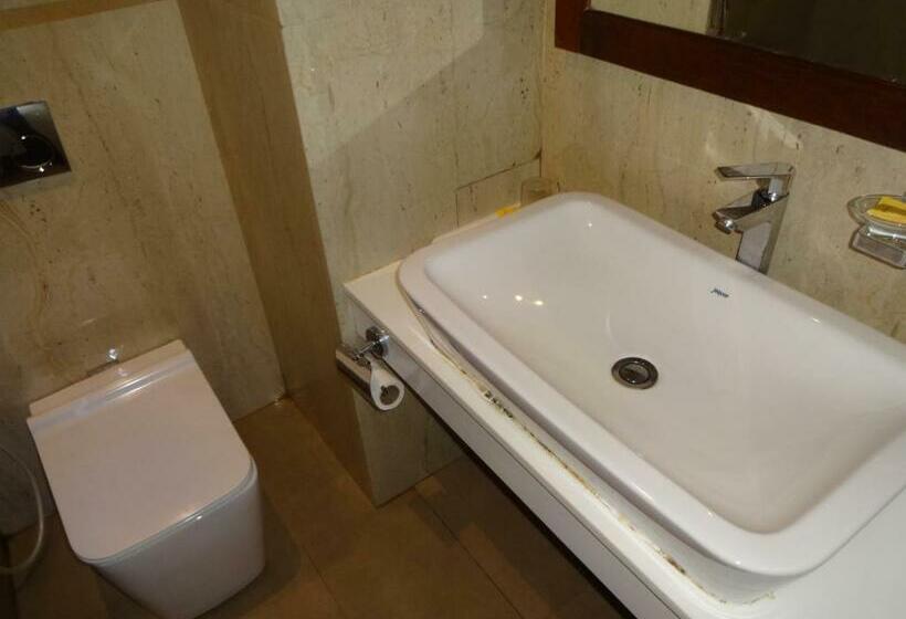 프리미엄 룸, Keys Select By Lemon Tree Hotels, Malabar Gate, Kozhikode